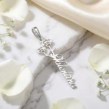 Сребърен медальон с цвете на месеца и име