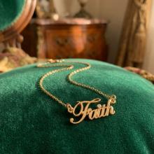 Златно колие Faith