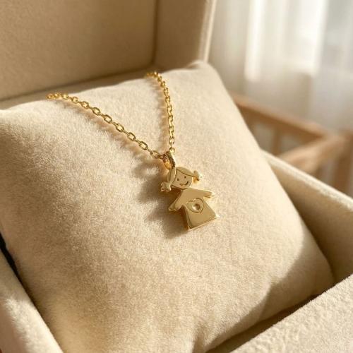 Златно колие - момиче