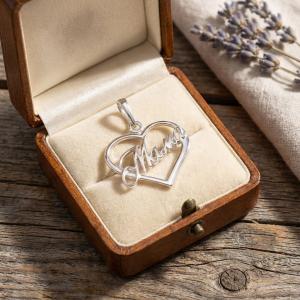 Сребърен медальон сърце Мама