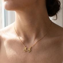 Златно колие Сестри