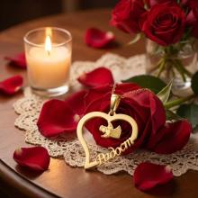 Златно сърце с ангелче и име по избор