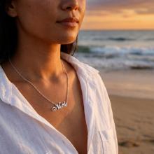 Сребърно колие с име по избор и коронка Сребърно колие с име по избор и коронка