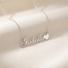 Сребърно колие с име по избор и сърце