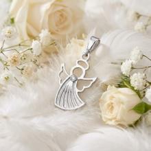 Златно ангелче с циркон Златно ангелче с циркон