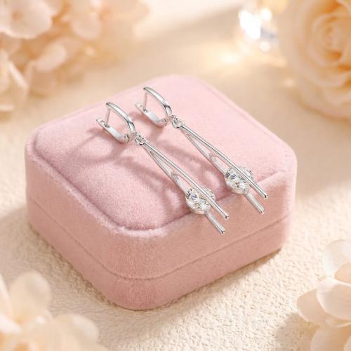 Сребърни обеци с циркони 7308