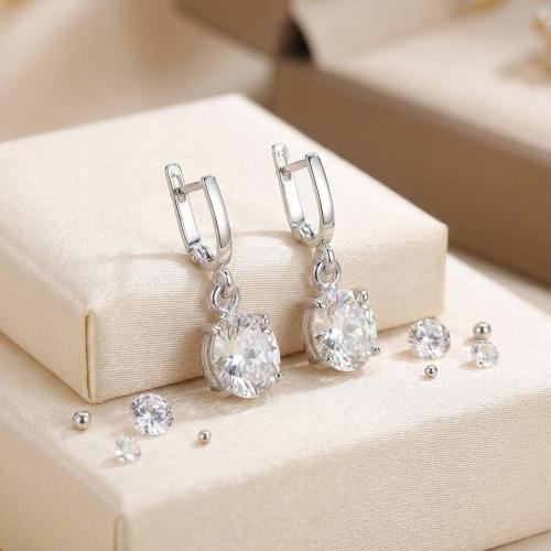 Сребърни обеци с циркони 7332