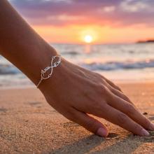 Сребърна гривна безкрайност с име по избор Сребърна гривна безкрайност с име по избор