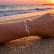 Сребърна гривна безкрайност с име по избор Сребърна гривна безкрайност с име по избор