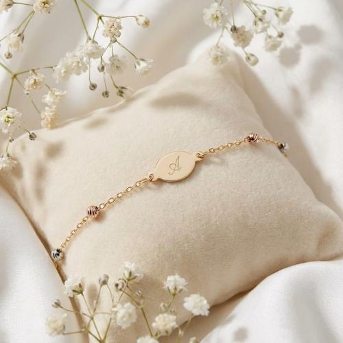 Златна гривна с плочка Дорика