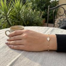 Златна гривна с плочка Дорика