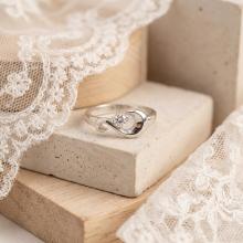 Сребърен пръстен с циркон Безкрайност