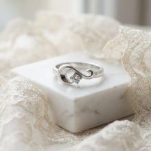 Сребърен пръстен с циркон Безкрайност