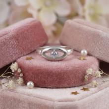 Сребърен пръстен Iris с цирконий