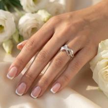 Сребърен пръстен с панделка