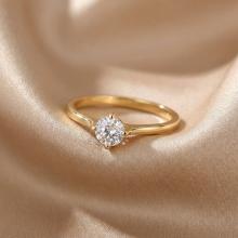 Годежен златен пръстен с циркон