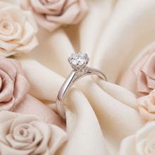 Дамски златен пръстен Queen Anne Дамски златен пръстен Queen Anne