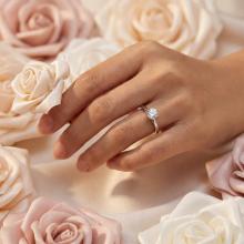 Дамски златен пръстен Queen Anne Дамски златен пръстен Queen Anne