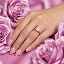 Дамски златен пръстен Queen Anne Дамски златен пръстен Queen Anne