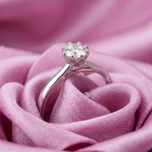 Дамски златен пръстен Queen Anne Дамски златен пръстен Queen Anne