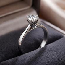 Дамски златен пръстен Queen Anne Дамски златен пръстен Queen Anne