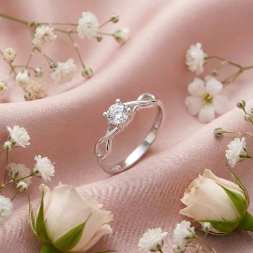 Златен пръстен Infinity