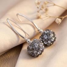 Сребърни обеци с кристали от Sw® SO331 Grey Boutique