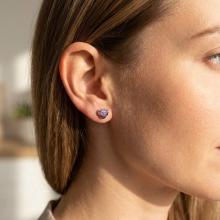 Сребърни обеци сърца с кристали от Sw® SO152 Tanzanite and Violet Сребърни обеци сърца с кристали от Sw® SO152 Tanzanite and Violet