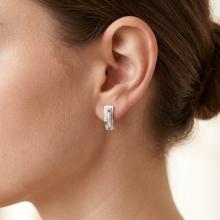 Сребърни обеци с кристали от Sw® Alex Silver Shade Сребърни обеци с кристали от Sw® Alex Silver Shade
