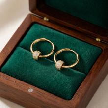 Златни обеци халки с бели циркони Златни обеци халки с бели циркони