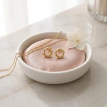 Златни обеци Магия