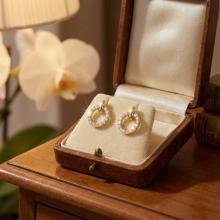 Златни обеци Ivory Златни обеци Ivory