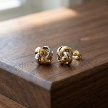 Златни обеци Възелчета Златни обеци Възелчета