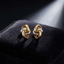 Златни обеци Плетеница Златни обеци Плетеница