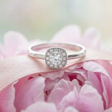 Дамски златен пръстен Идилия