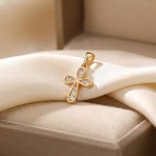 Златно кръстче с циркони