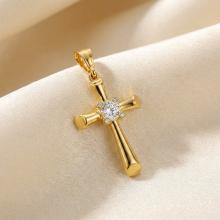 Златно кръстче с циркони Златно кръстче с циркони