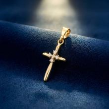 Златно кръстче с циркони Златно кръстче с циркони