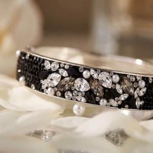 Сребърна гривна с кристали от Sw® SG417 Black Marquise