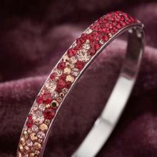 Твърда Сребърна гривна Claire с кристали от Sw® Rubi Rose Gold Твърда Сребърна гривна Claire с кристали от Sw® Rubi Rose Gold