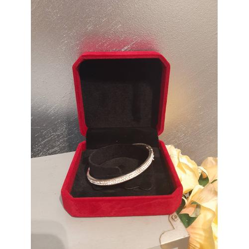 Луксозна кутия за гривна