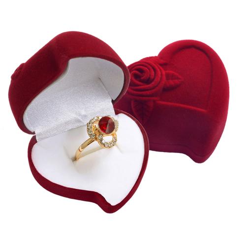 Луксозна кутия за пръстен Сърце