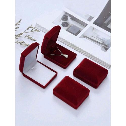 Луксозна кутия за колие