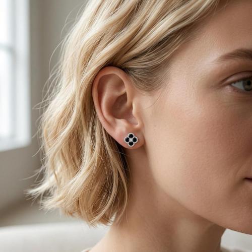 Сребърни обеци с черен оникс One Cleef