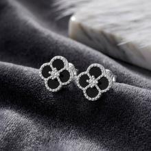 Сребърни обеци с черен оникс One Cleef