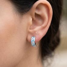 Сребърни обеци с кристали от Sw® Amira Deep Blue Сребърни обеци с кристали от Sw® Amira Deep Blue