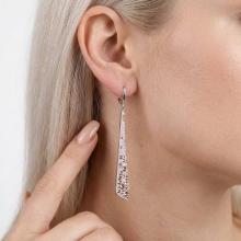 Сребърни обеци Scarlett с кристали от Sw® Marilyn Сребърни обеци Scarlett с кристали от Sw® Marilyn
