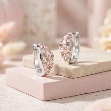 Сребърни обеци Angelina с кристали от Sw® Marilyn Сребърни обеци Angelina с кристали от Sw® Marilyn