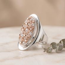 Сребърен пръстен с кристали от Sw® Elliana Peach Gold Сребърен пръстен с кристали от Sw® Elliana Peach Gold