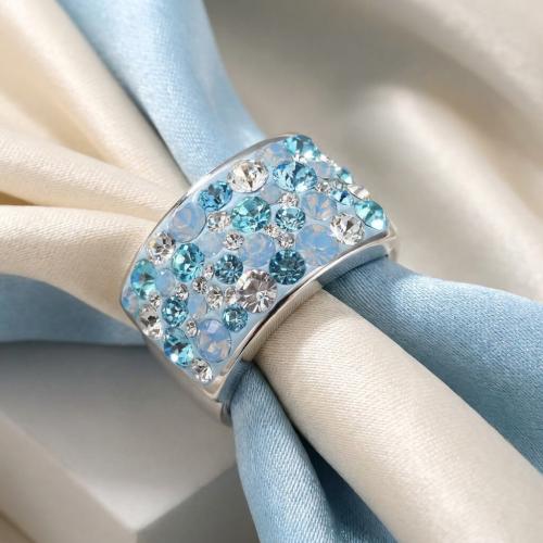 Сребърен пръстен с кристали от Sw® SP650 Deep Blue